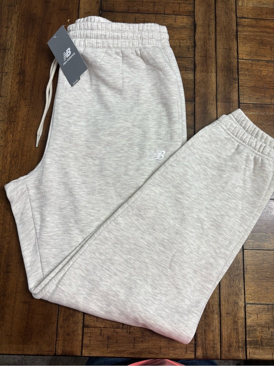 New Balance Other - New Balance Mens Light Gray Jogger Sweatpants